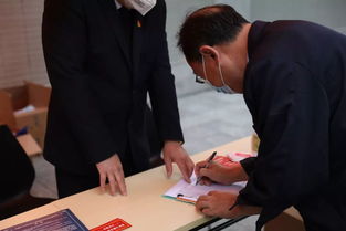 廣州設立首批網約車、巡游車集中消毒服務點，為市民出行筑牢安全防線